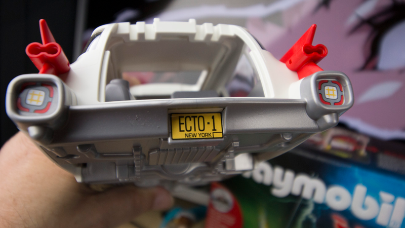 Illustration for article titled Toy Time Celebrates Ghostbusters Day With Playmobil's Ecto-1